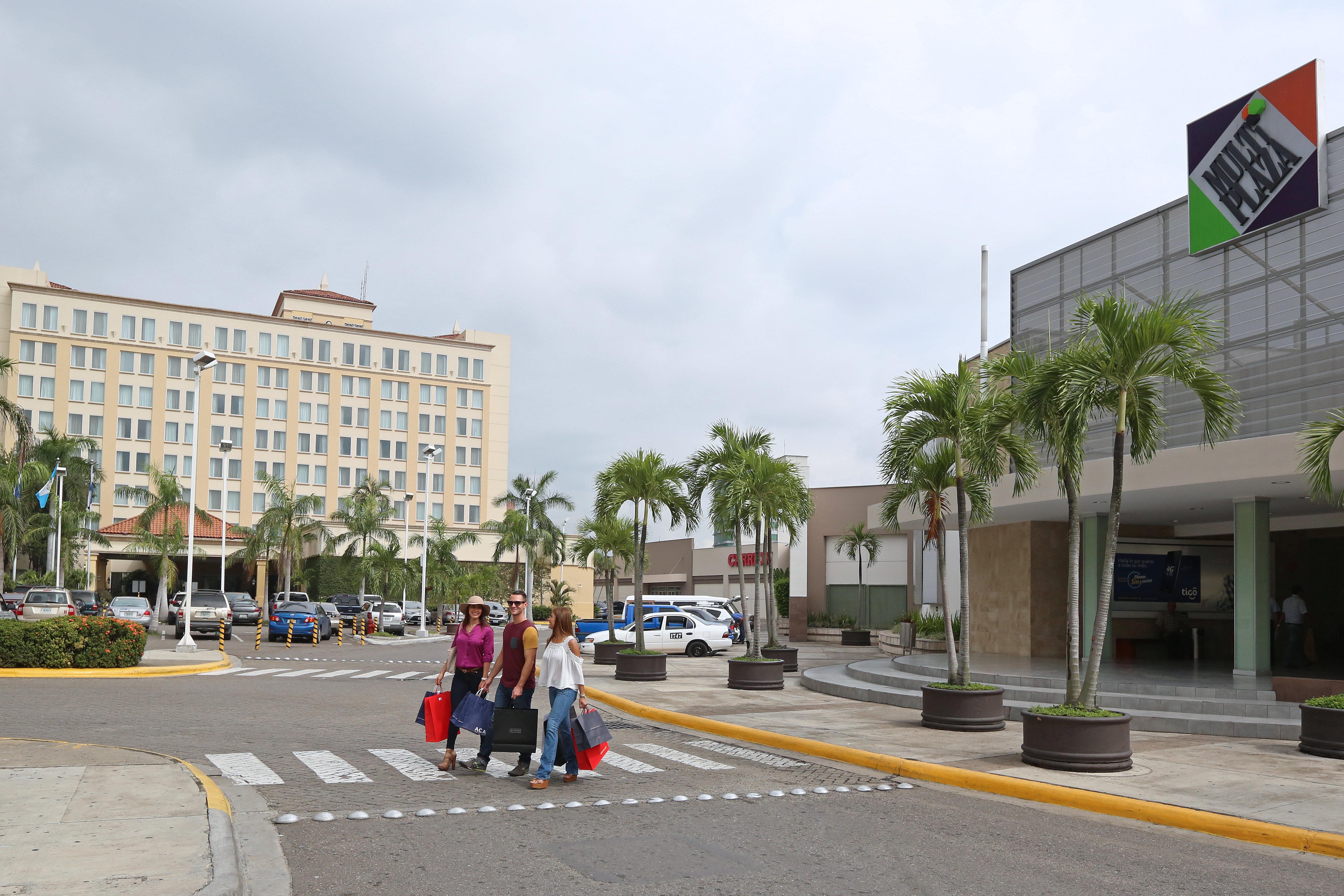 Hotel Real Intercontinental San Pedro Sula, An Ihg Hotel מראה חיצוני תמונה